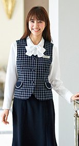 en joie(アンジョア) 01190 リボンがアクセントのクレリック長袖ブラウス(リボン付) 93-01190