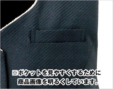 ボールペンなどの収納に最適な左胸ポケット