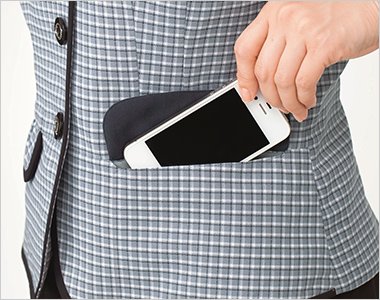 左側大容量ポケット