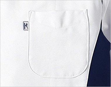 MIZUNOとランバードのロゴ入りの左胸箱型ポケット