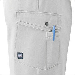 右ラットポケットはペン差し付き