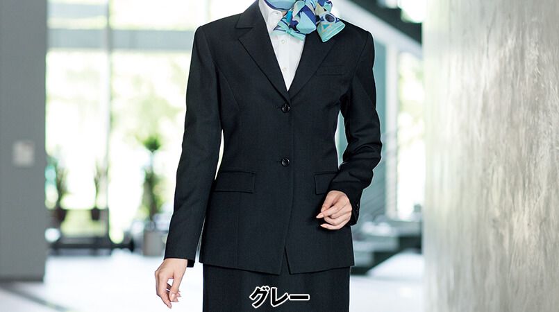 en joie(アンジョア) 81050 控えめなモノトーンで柔らかいウール混ジャケット 無地 色展開