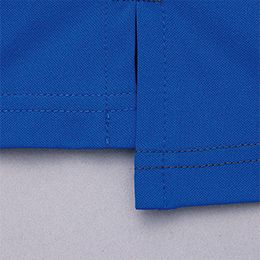 アイトス AZ10614[春夏用]半袖ポロシャツ[男女兼用] 腕の上げ下げの時や、かがんだ時に裾がずり上がりづらい。後裾も長いので安心