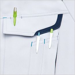 アイトス AZ1901[秋冬用]長袖ブルゾン[男女兼用] 左胸には複数のペンや、小型のマーカーやカッターなどが収納可能なポケット付き