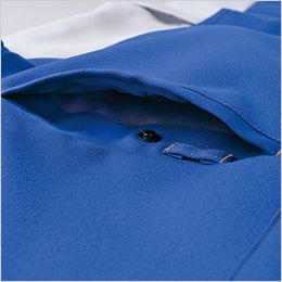 アイトス AZ1903 [秋冬用]長袖ジャケット[男女兼用] 胸ポケット。手帳などを収納できるシンプルな胸ポケットを装備。
