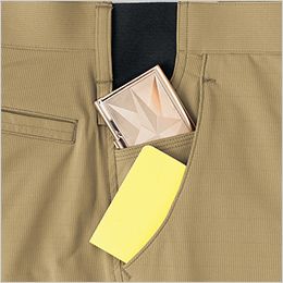 アイトス AZ2451 [春夏用]カーゴパンツ(ノータック)[男女兼用] ダブルポケット。ポケット内に便利に使えるサブポケットを装備。
