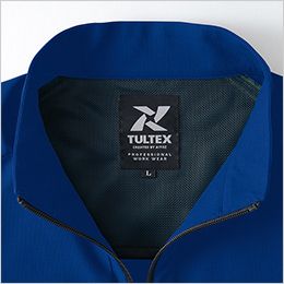 アイトス AZ4230 [春夏用]TULTEX 長袖ブルゾン[男女兼用] 背裏メッシュ。首回りの生地のべたつきを防ぎ、快適に過ごせるメッシュ仕様。
