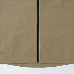 長袖ブルゾン(男女兼用) サイクルカット。裾の後ろが下がり、前屈みになっても腰が出にくいデザイン。
