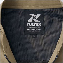 半袖シャツ(男女兼用) 背裏メッシュ。首回りの生地のべたつきを防ぎ、快適に過ごせるメッシュ仕様。
