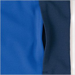 アイトス AZ4930 [春夏用]長袖ブルゾン[男女兼用] 逆開ポケット。収納物が飛び出すのを防ぐ逆開きポケットを採用。
