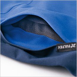 アイトス AZ4930 [春夏用]長袖ブルゾン[男女兼用] 逆開ポケット内メッシュ。逆開ポケット内袋生地はメッシュ仕様で通気性を確保。

