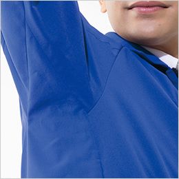 アイトス AZ4931 [春夏用]長袖ブルゾン[男女兼用] 脇下トリカット。つっぱらず、腕の動きにストレスを与えない一枚布構造。
