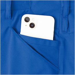 アイトス AZ4950 [春夏用]ワークパンツ[男女兼用] スマホポケット。左右ポケットの内側にスマホも収納できるサブポケットを装備。
