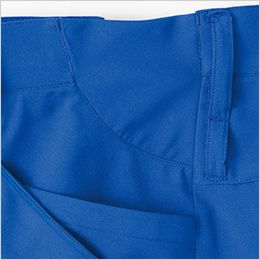 アイトス AZ4951 [春夏用]カーゴパンツ[男女兼用] バイアス切替。ウエストに生地をバイアスカットした切替を採用し、ウエストの動きに対応。
