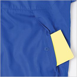 アイトス AZ50295 [春夏用]空調服®長袖ブルゾン[男女兼用] サイドポケット。手袋やすぐに取り出したい物を収納できるサイドポケット。
