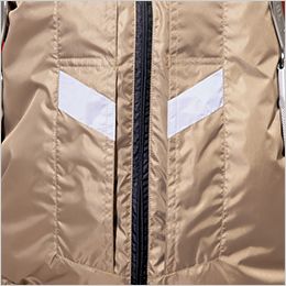 アイトス AZ50297 空調服ベスト (男女兼用)[返品NG] ウエスト中央のリフレクターで安全性にも配慮。ウエアのアクセントにもなっています。