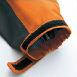 アイトス AZ56301 ディアプレックス 全天候型ジャケット 手袋をしていても袖口のフィット感を調節でき、いつでもジャストフィットします