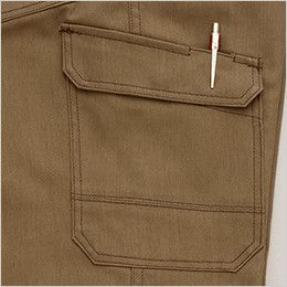 AZ64450 Wrangler(ラングラー) ノータックワークパンツ(男女兼用) ペンが出し入れしやすい仕様のペン差し付きポケット