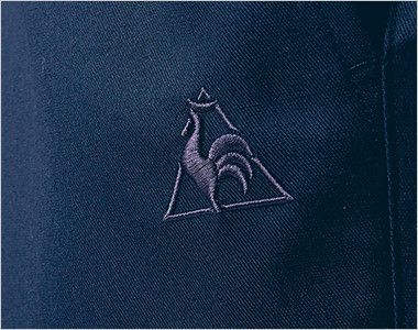UZL4028 ルコック ジャージ ワンタックスラックスパンツ(女性用) 同系色のロゴ刺繍が高級感を漂わせます