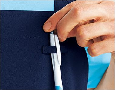 UZL7011 ルコック 胸当てエプロン(男女兼用) 迷わず素早く取り出せるペンホルダー