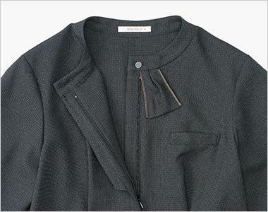 ソフトジャケット 一重仕立て。
一重仕立てなので、 軽やかに着られます。

