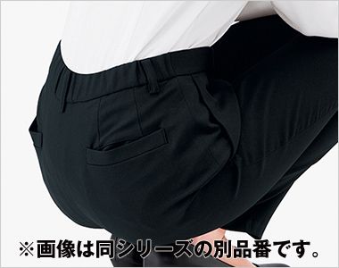 ワイドパンツ はき込みが深いので、トップスのハミ出しや下着のちら見えの悩みを解決。