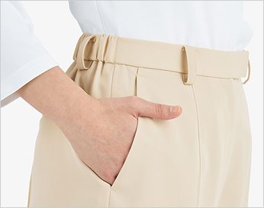 BONMAX AUP6300 [通年]BONCIERGE meets Audire クロップワイドパンツ[2WAYストレッチ/防汚] 出し入れしやすい両脇斜めポケット付きです。