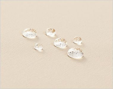 BONMAX AUP6300 [通年]BONCIERGE meets Audire クロップワイドパンツ[2WAYストレッチ/防汚] 防汚性能。撥水性に優れた防汚加工で汚れが付きにくく、清潔感が続きます。