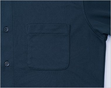 ユニセックスボタンダウン長袖シャツ 左胸にペンやメモが入れられるポケット付き