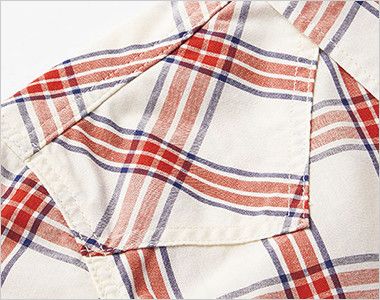 Lee LCS46006 ウエスタンチェックシャツ/長袖(男性用) 切り替えがおしゃれな、ウエスタンシャツの特徴の肩ヨーク