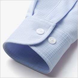 Bonmax RB4171 [通年]ポリジン 長袖ブラウス[抗菌防臭/リボン取外し可/ニット/吸水速乾/透け防止] 長袖ブラウスの袖口には、2段階に広さ調節可能なボタンが施されています。