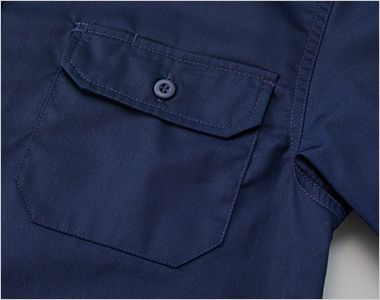 T/Cワークロングスリーブシャツ フラップ付きのポケット、左胸ポケットのみペン差しあり