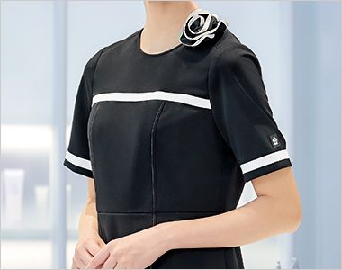 Mary Quant M53411 [通年]ワンピース[ニット/帯電防止] アクセサリー用ホール(左右)
