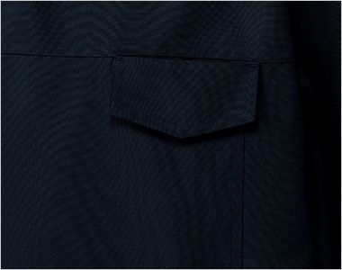 DOM0021 スクラブ[男女兼用] 肩口ファスナー ポケットの飾りフラップがアクセントに