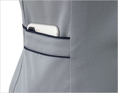 FB71340 nuovo(ヌーヴォ) オーバーブラウス/ホルダーループ付き ベルト風ディテールの脇ポケット