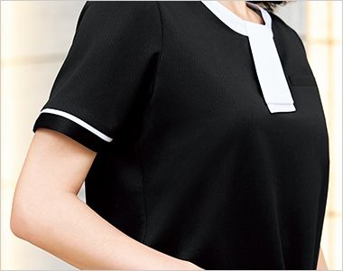 nuovo(ヌーヴォ) FB71495 [春夏用]ポロシャツ/リボン付き[ニット/ヘリンボーン柄] 袖のラインがアクセント