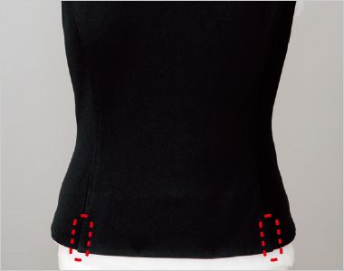 フォーク　究極のコンフォート　FV36401[通年]FDチェック　ぴったりフィットのベスト 両脇にスリットを施しているので、ポケットに物を入れても裾がきつくならない仕様です。