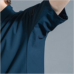 アイズフロンティア 044 [春夏用]接触冷感ジップアップシャツ[男性用] アームホールのない流麗なシルエット