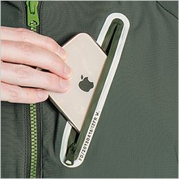 ファンタスティックストレッチワークジャケット スマホが入る左胸縦型ポケット