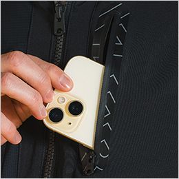 ファンタスティックストレッチ新型ワークジャケット スマホが入る左胸縦型ポケット
