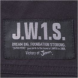 自重堂Jawin 57502[春夏用]ストレッチノータックカーゴパンツ[男女兼用] ワンポイントのワッペン付き。
JawinがNo.1であること、妥協なきこだわりを持ったブランドであることをアピール。