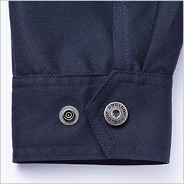 エコストレッチ長袖シャツ ロゴ入り釦(尾錠)