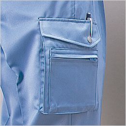 自重堂 H832[秋冬用]低発塵製品制電ツータックカーゴパンツ(JIS T8118適合) 股下ハーフ 孫ポケット・ペン差付カーゴポケット