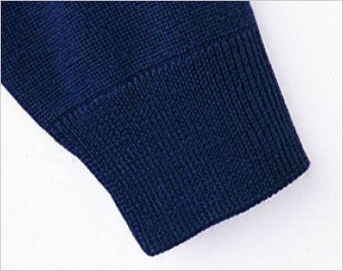 自重堂 WH90319 Whisel レディースカーディガン[女性用] 袖もしっかりとしたダブルのリブ編みで、見た目にも暖かさを感じる仕上がり。
