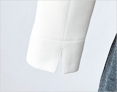 en joie(アンジョア) 61750 [通年]ふんわり柔らかな色合いで優しい印象のニットワンピース(女性用) 無地×ツイード スリットのある袖だから窮屈になりづらい
