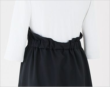 en joie(アンジョア) 62057 エプロンドレス[ストレッチ/吸汗速乾/防透][女性用] ウエスト部分にゴムが入っており、ジャンパースカートのように着ていただけるデザイン。