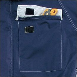 3291 カジメイク レインツナギ(男女兼用) 防水性を考慮したポケット口がプリーツ仕様のフラップポケット