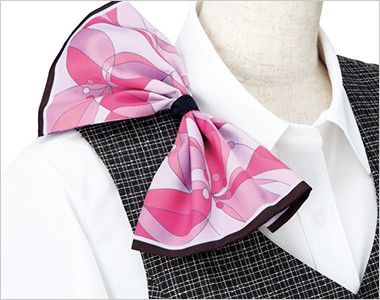 Enjoy EAV684 [通年]大人テイストに着こなせる愛らしいベスト[ツイード風] 衿もとにスカーフのズレを防ぐループが付いています。ワンタッチで形が決まります。