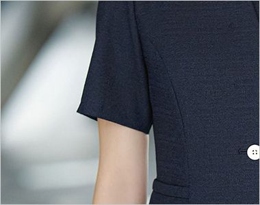 Enjoy ESA1021 [春夏用]オーバーブラウス[ツイード/UVカット/吸汗速乾] 長めの袖丈。