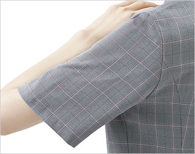 Enjoy ESA1029 [春夏用]オーバーブラウス[ヨコストレッチ/UVカット] 動きやすい袖(ARM360°プラス)
パソコン入力や電話対応など、腕を前に出す動作がスムーズに。